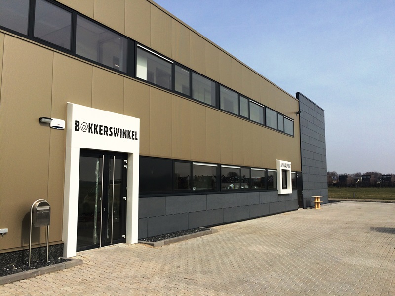 files/downloads/nieuwsbrieven/September 2014/Hoogvliet_Bakkerij_TenBa_bouw.jpg