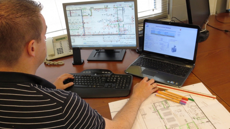 files/downloads/nieuwsbrieven/Juli 2013/TenBa_autocad_tekenaar.JPG